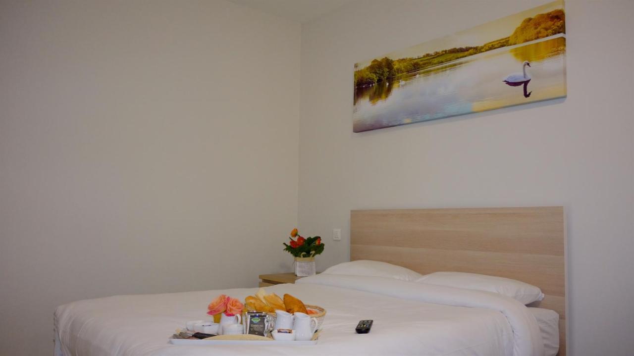 Hotel Vauban Ливри-Гаргон Екстериор снимка