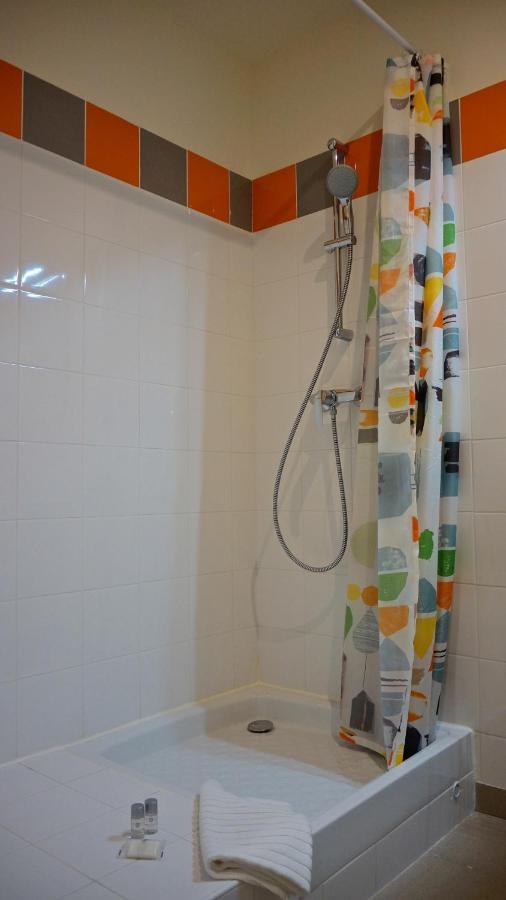 Hotel Vauban Ливри-Гаргон Екстериор снимка