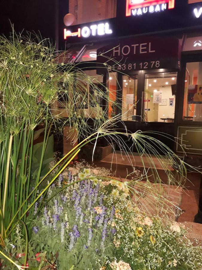 Hotel Vauban Ливри-Гаргон Екстериор снимка
