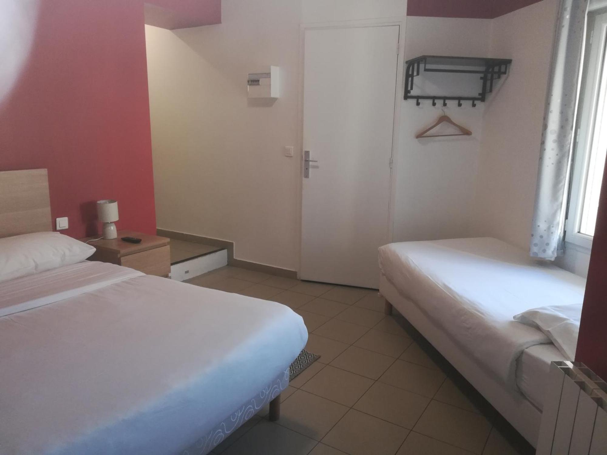 Hotel Vauban Ливри-Гаргон Екстериор снимка