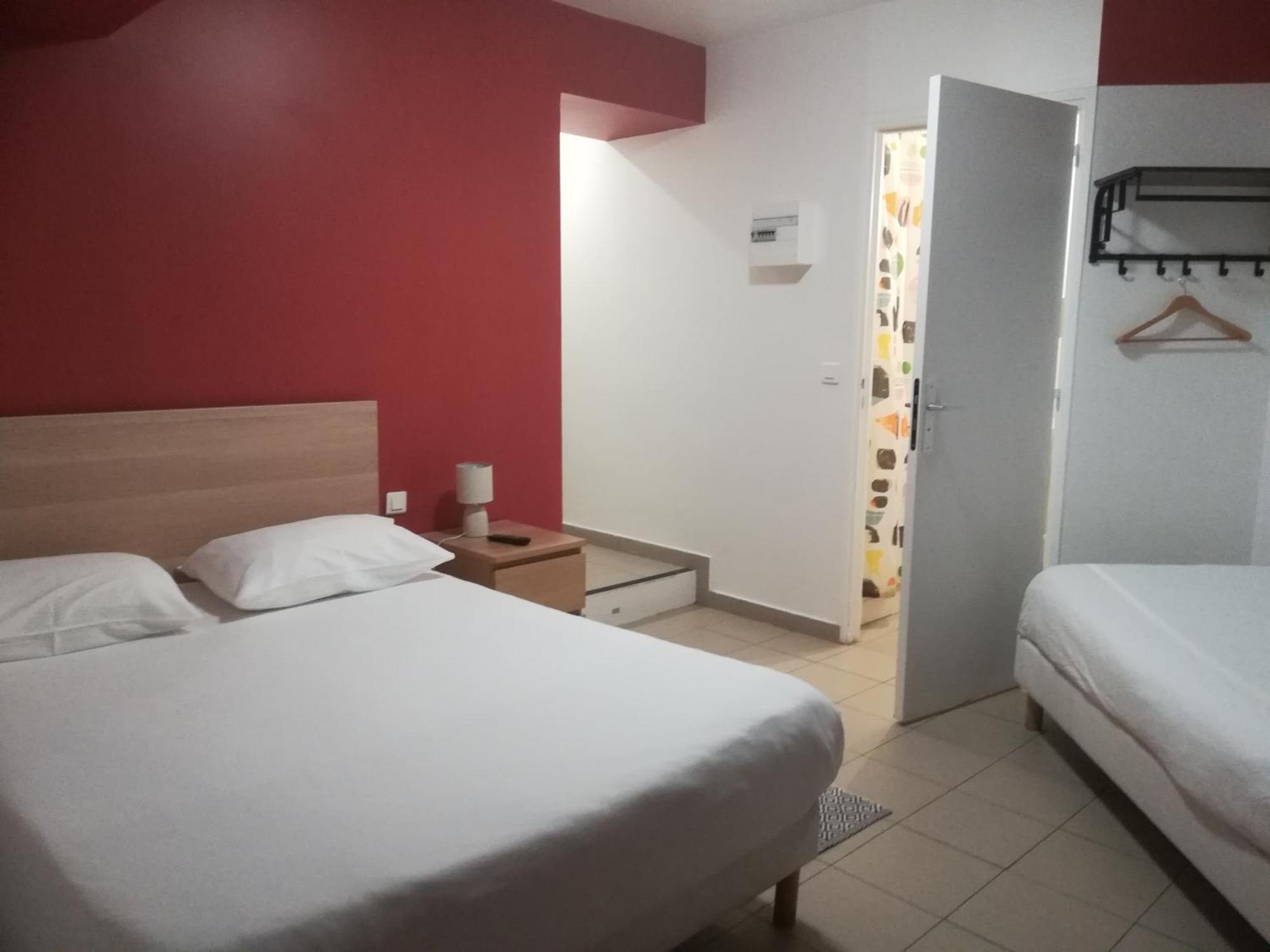 Hotel Vauban Ливри-Гаргон Екстериор снимка